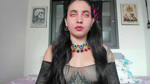 Zaren online show from 04/23/26, 09:39