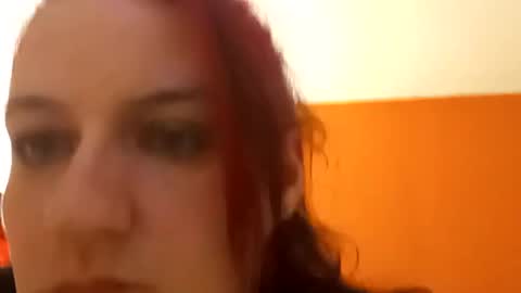 Snapshot of saucybear666 chatting on 01/05/25, 04:36 SnowBunny online show from 01/05/25, 04:36