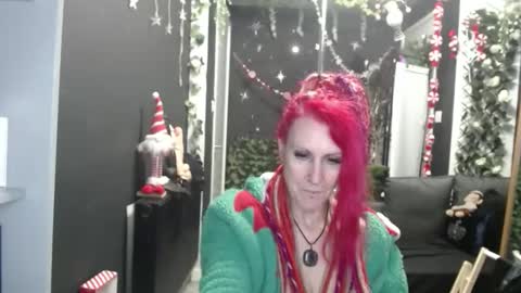 SaucySky online show from 12/19/25, 11:17