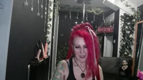 SaucySky online show from 02/18/26, 11:22