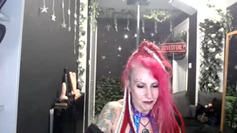 SaucySky online show from 03/20/26, 09:41