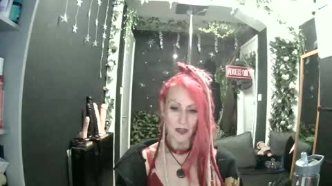 SaucySky online show from 05/13/26, 09:22