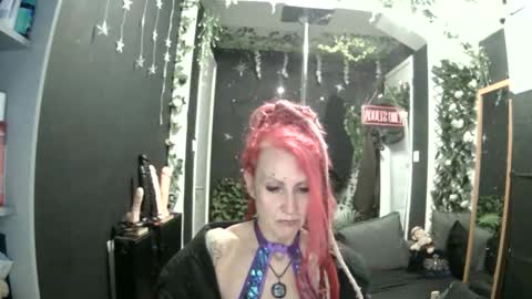 SaucySky online show from 05/16/26, 07:45