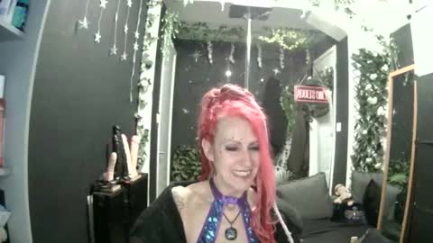 SaucySky online show from 05/16/26, 07:56