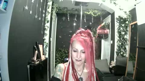 SaucySky online show from 05/23/26, 08:57