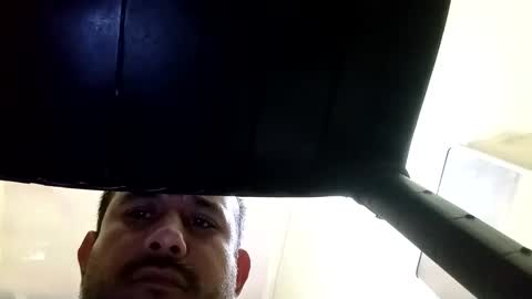 Snapshot of saul73273 chatting on 05/12/26, 09:06 saul73273 online show from 05/12/26, 09:06