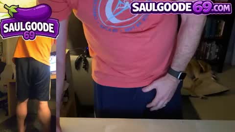 Snapshot of saulgoode69 chatting on 04/27/26, 04:32 Saul Goode online show from 04/27/26, 04:32
