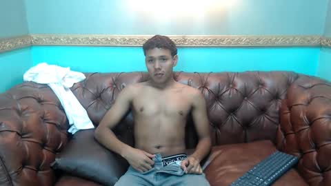 Snapshot of saulmejia6 chatting on 02/27/26, 03:45 saulmejia6 online show from 02/27/26, 03:45