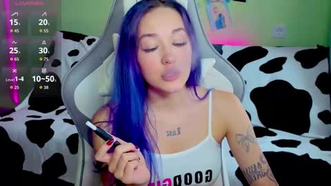 Ariel online show from 10/07/25, 02:53