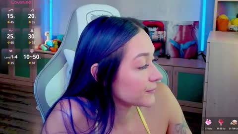 Ariel online show from 10/18/25, 03:42