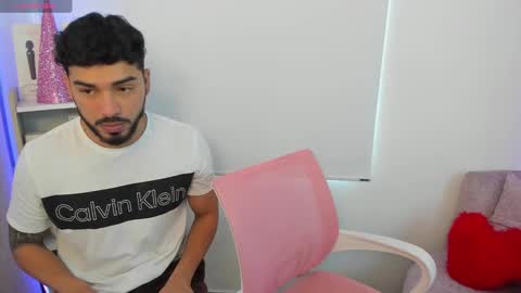 savagesweethearts online show from 12/30/24, 05:23