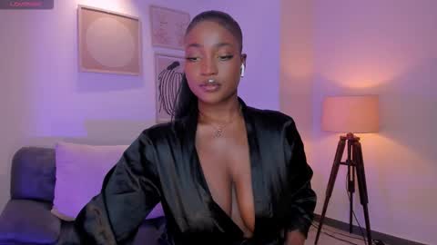 S a v a n n a h  online show from 03/17/26, 08:56