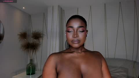 S a v a n n a h  online show from 06/03/26, 11:46