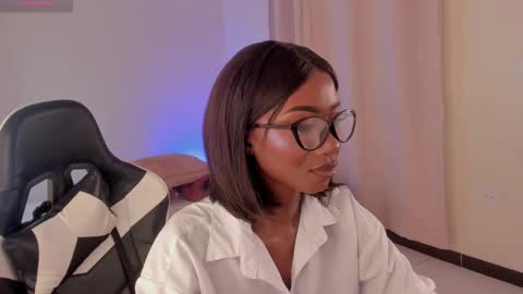 Snapshot of savannahwildee chatting on 02/02/25, 03:39 Savannahwildee online show from 02/02/25, 03:39