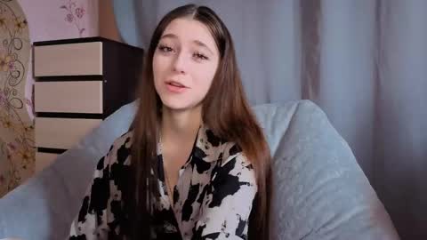 Sophie online show from 04/16/26, 08:15