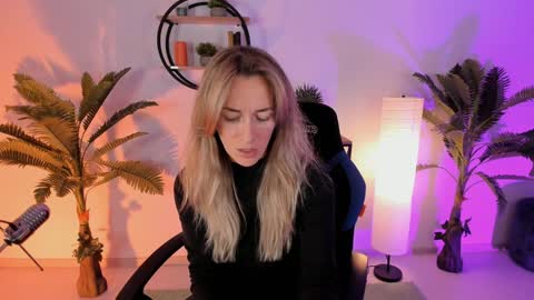 save the qween online show from 01/31/25, 09:59