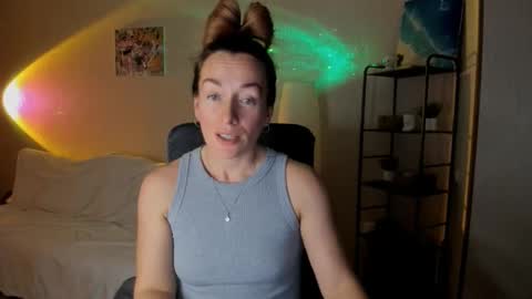 save the qween online show from 11/04/25, 12:48