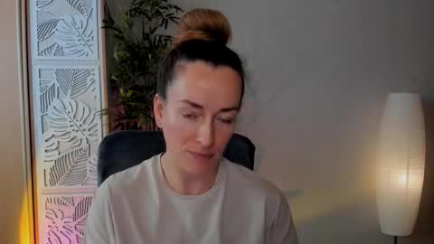 save the qween online show from 02/19/26, 06:09