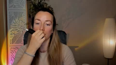 save the qween online show from 03/01/26, 06:26