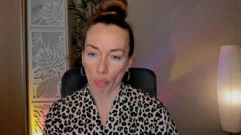 save the qween online show from 04/27/26, 07:28