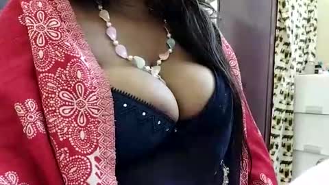 Anjali online show from 12/15/25, 03:22