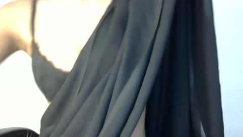 saxee online show from 01/12/25, 08:25