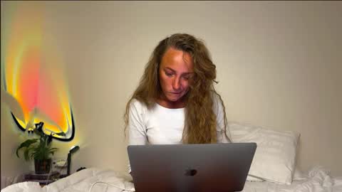 say_loveyou online show from 09/16/25, 07:26