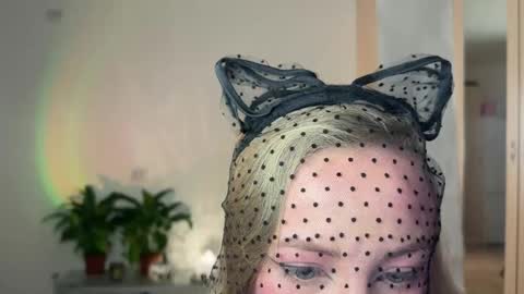 say_loveyou online show from 10/29/25, 09:16