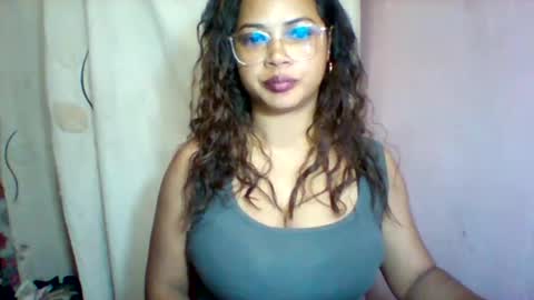 Snapshot of sayah_69 chatting on 05/28/26, 06:05 sayah_69 online show from 05/28/26, 06:05