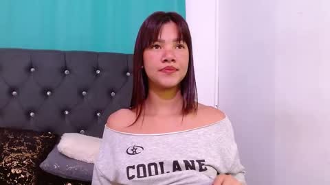 saykimmy online show from 09/19/25, 02:35