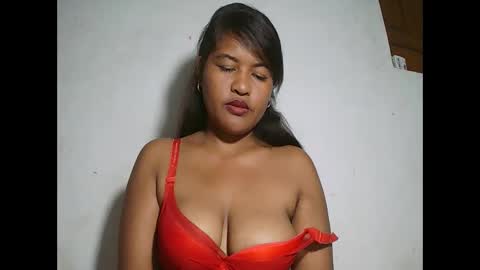 saylla1 online show from 02/06/26, 08:07