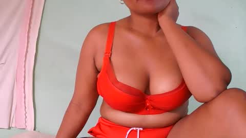 saylla1 online show from 02/26/26, 02:16