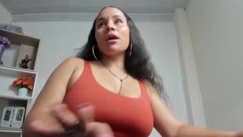 Snapshot of saylor_lee22 chatting on 02/13/25, 03:29 Saylor online show from 02/13/25, 03:29