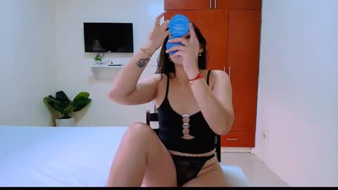 scarlett. online show from 11/30/25, 02:26