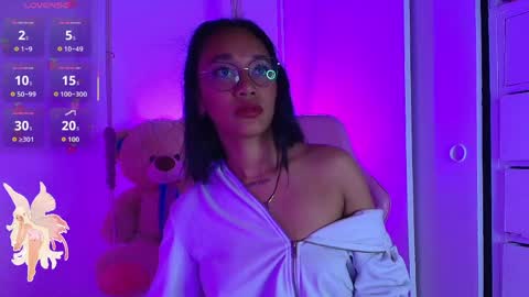 Snapshot of scarleett_ebony chatting on 05/12/26, 07:55 scarleett_ebony online show from 05/12/26, 07:55