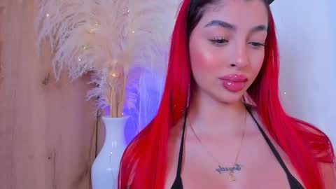 scarleett jones online show from 10/20/25, 11:27