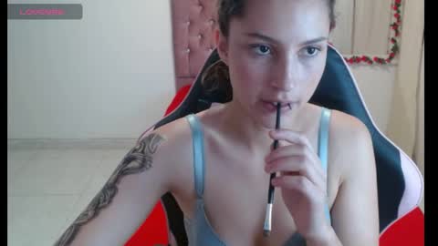 Snapshot of scarlet378580 chatting on 05/23/26, 02:54 scarlet378580 online show from 05/23/26, 02:54