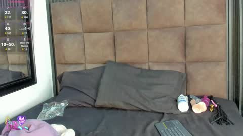 scarlet__love__ online show from 05/26/26, 11:39