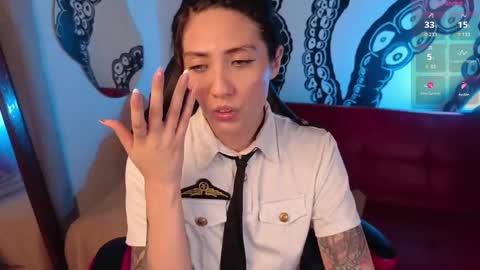 Explicit Content  online show from 10/06/25, 06:55