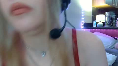 Scarlet Carnal -  online show from 02/15/25, 10:31