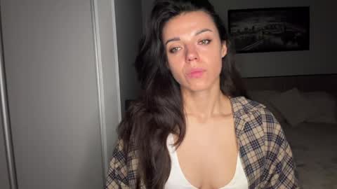 Sophie online show from 06/04/26, 07:03