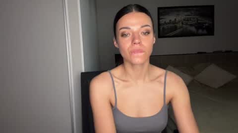 Sophie online show from 06/16/26, 07:00