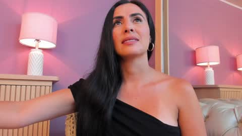 Scarlet Edwars online show from 02/05/25, 12:06