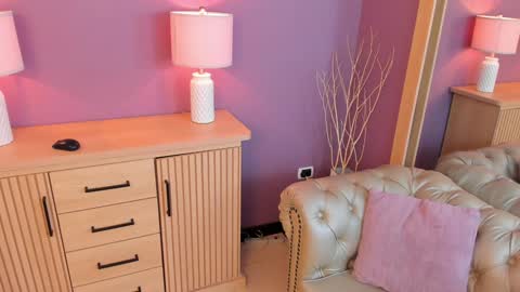 Scarlet Edwars online show from 02/05/25, 06:26