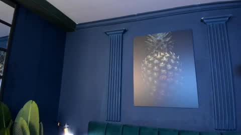 Scarlet Edwars online show from 02/11/25, 01:10