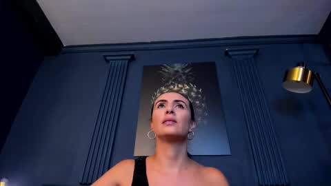 Scarlet Edwars online show from 02/12/25, 07:24