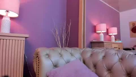 Scarlet Edwars online show from 03/07/25, 03:28