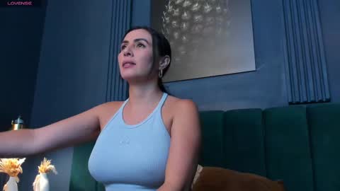 Scarlet Edwars online show from 09/13/25, 06:29