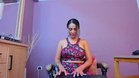 Scarlet Edwars online show from 09/24/25, 06:00