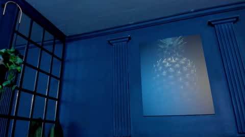 Scarlet Edwars online show from 10/19/25, 12:17